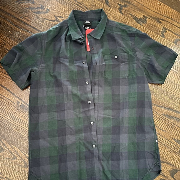 NWT The North Face men’s Hayden Pass shirt size L - Picture 1 of 4